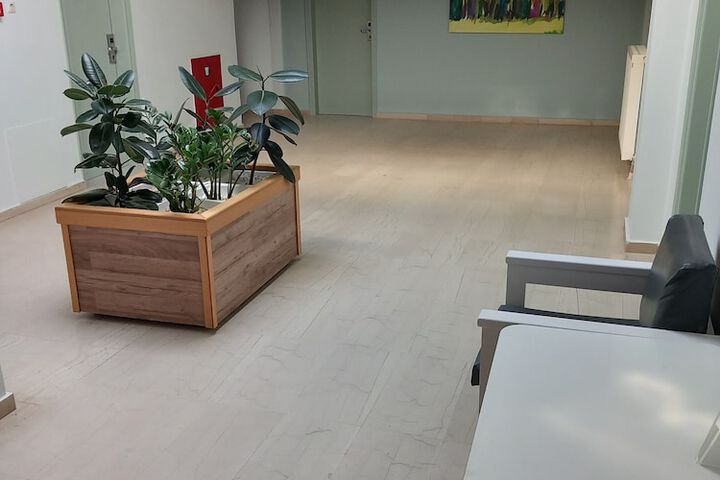 Room 14 of 48