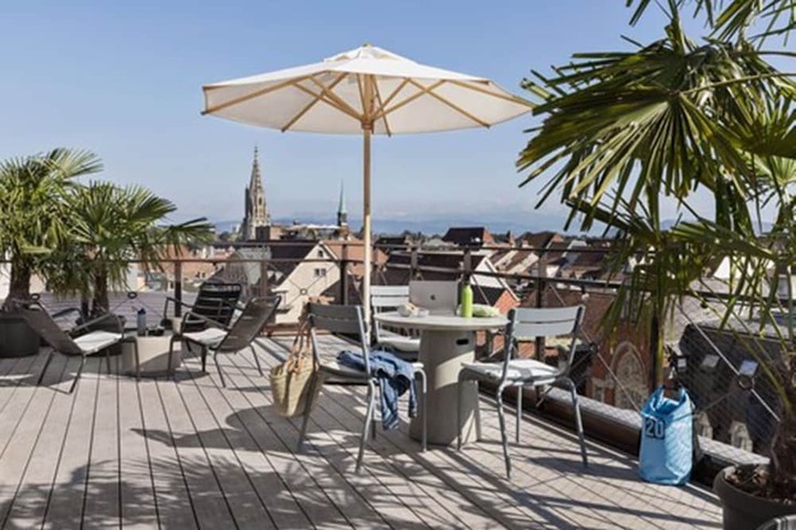 Terrace/Patio 44 of 72