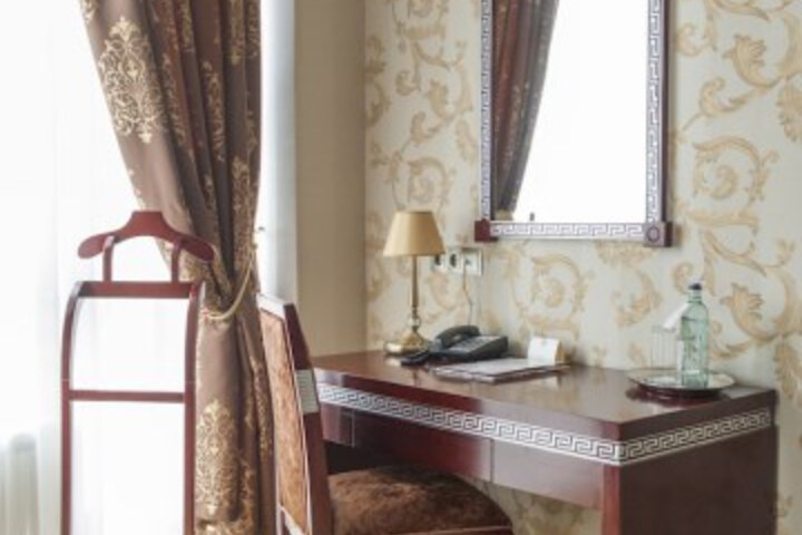 Room 41 of 58