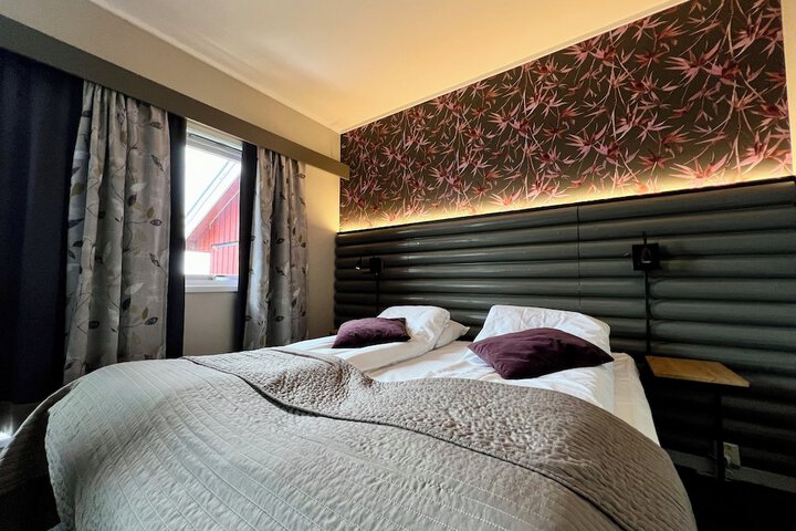 Room 18 of 63