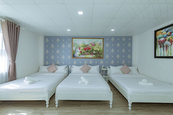 Room 25 of 57