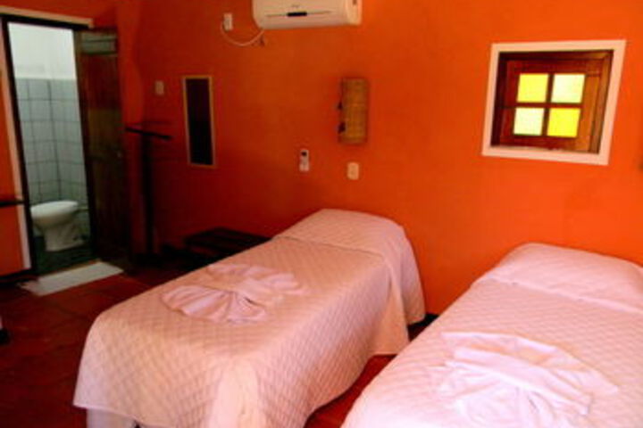 Room 16 of 21