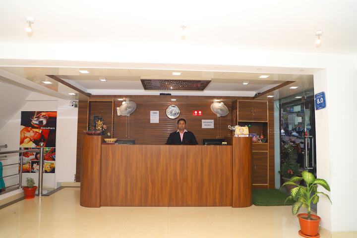 Hotel Interior 5 of 120