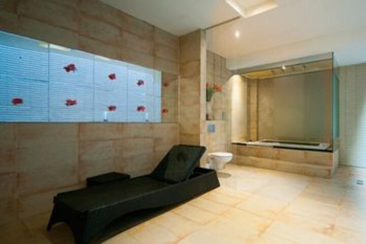 Room 20 of 31