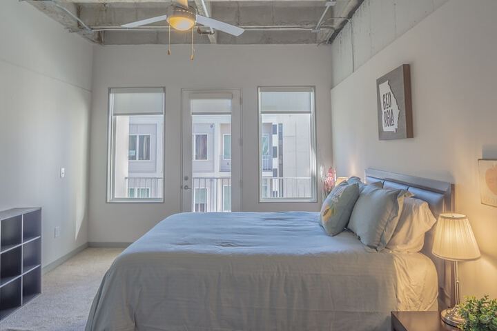 Room 3 of 41