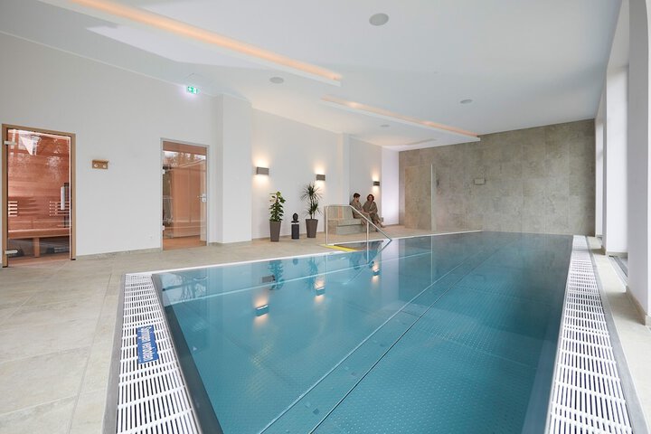 Pool 27 of 68