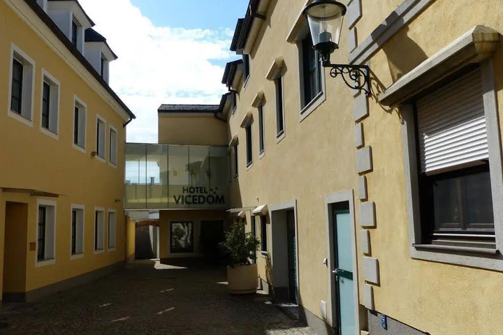 HOTEL VICEDOM