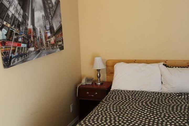 Room 3 of 29