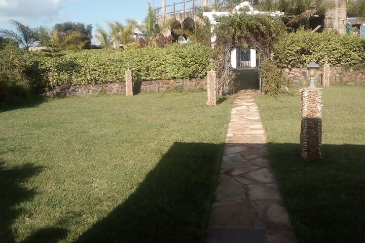 Hotel Exterior 15 of 15