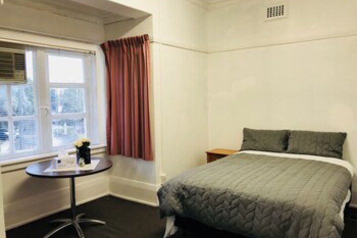 Room 15 of 23