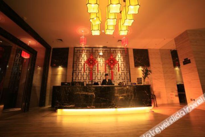 Hotel Interior 12 of 28