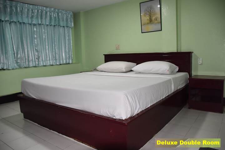 Room 12 of 82