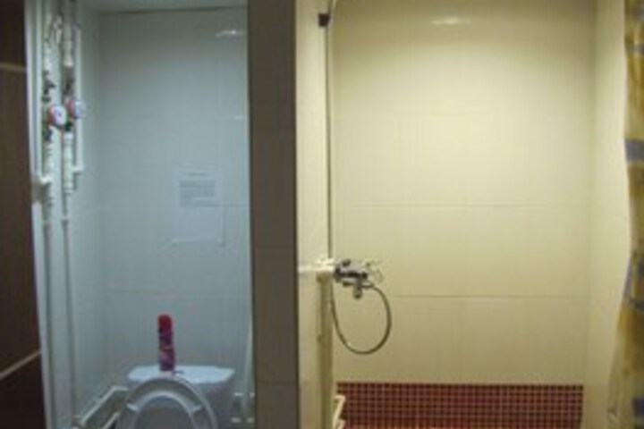 Room 4 of 23