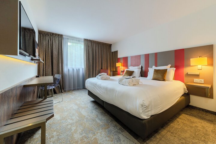 Room 7 of 78