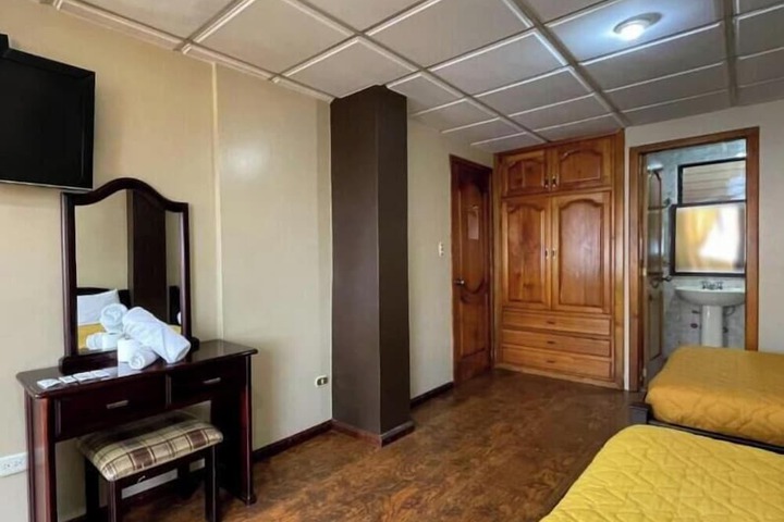 Room 30 of 54