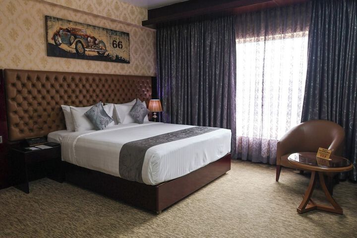 Room 19 of 62