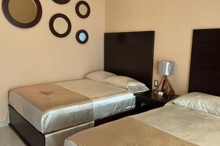 Room 2 of 13
