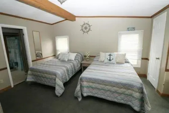 Room 3 of 11