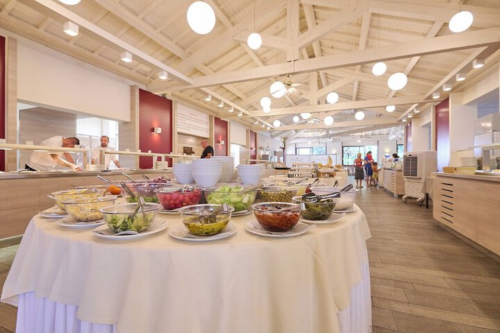 Dining 126 of 159