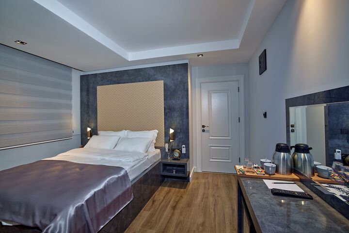 Room 21 of 60