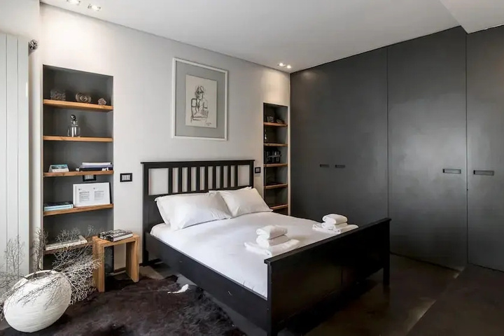 Room 3 of 13