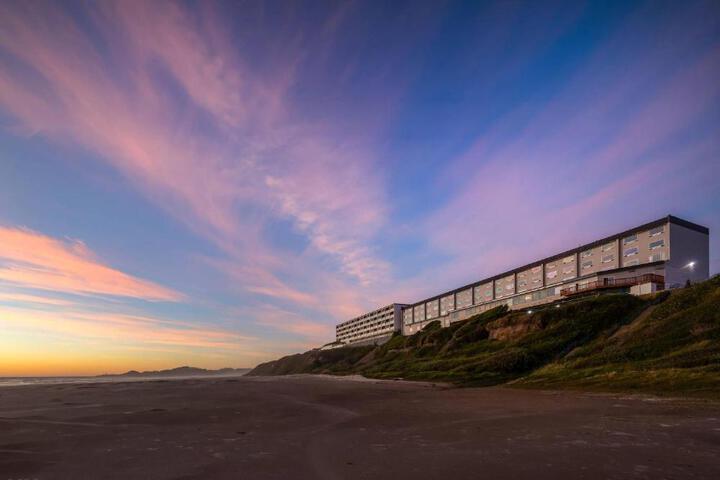 Photo of Newport Oceanfront Inn