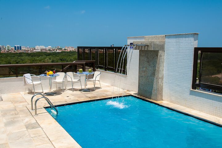 Pool 33 of 56