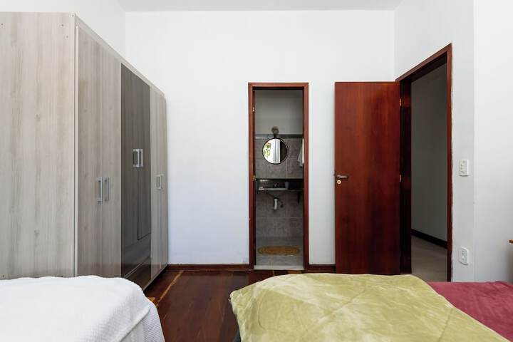 Room 13 of 201