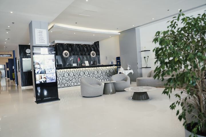 Guest Lobby