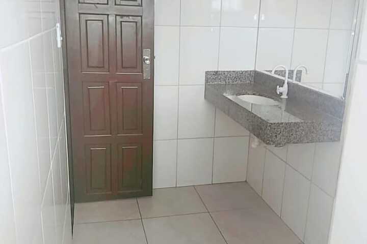 Room 44 of 64