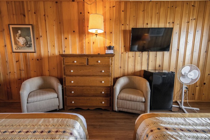 Room 6 of 81