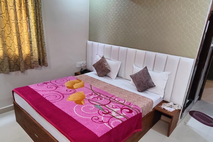 Room 21 of 48