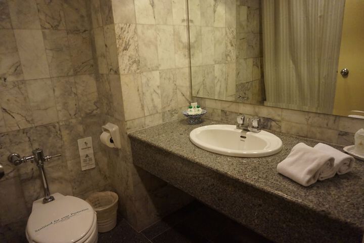 Room 26 of 36