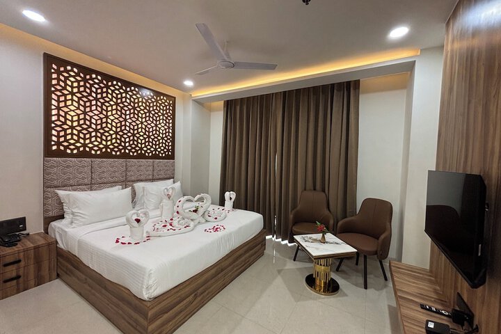 Room 7 of 42