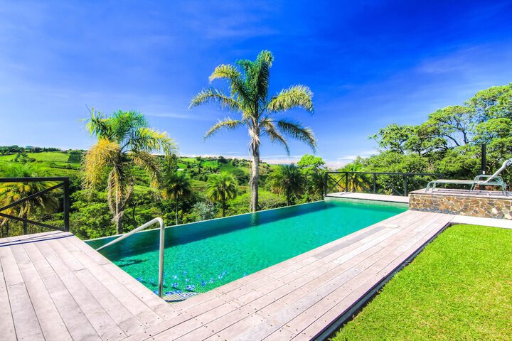 Pool Hotel