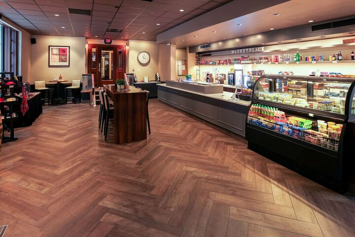 Snack bar
