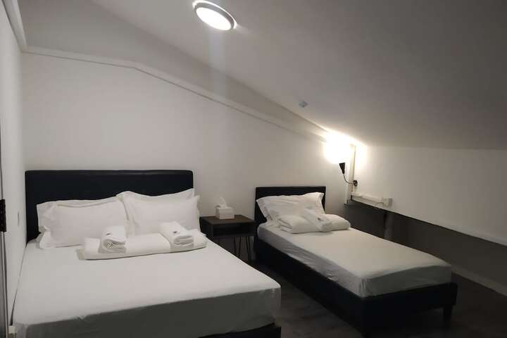 Room 15 of 17