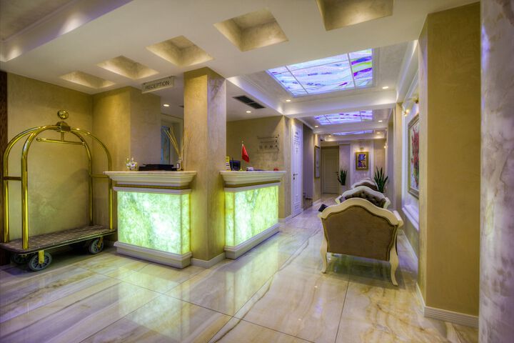 Lobby Photo