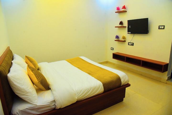 Room 20 of 65