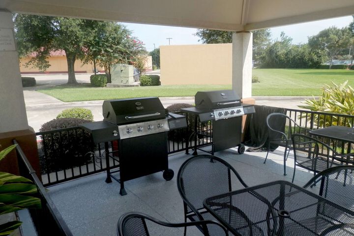 BBQ/picnic area
