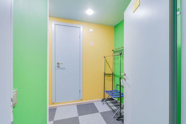 Room 30 of 69