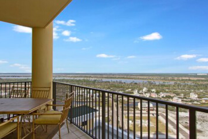 Terrace/Patio 3 of 85