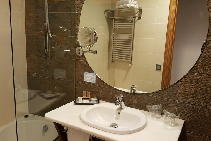 Bath Photo