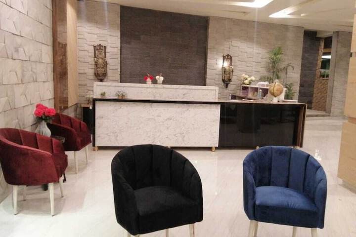 Hotel Interior 10 of 57