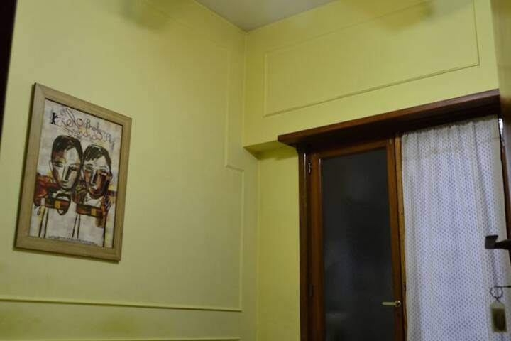 Room 7 of 47