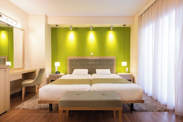 Room 49 of 157