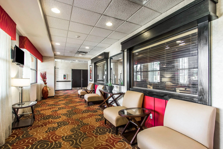 hotel_rooms