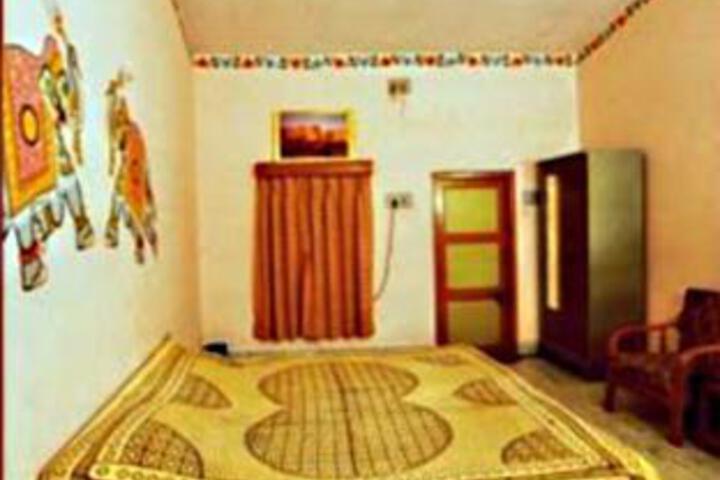 Room 3 of 6