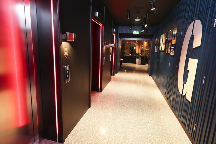 Ballroom/Hall 63 of 82