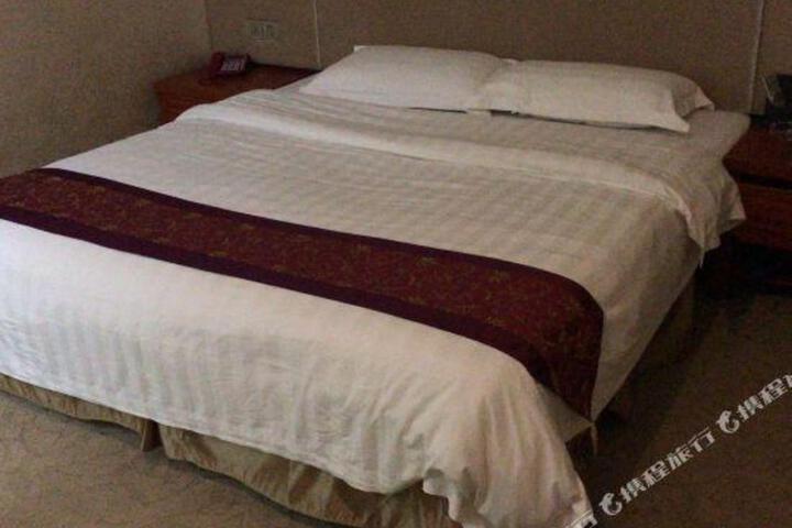 iu Hotel(Shanwei City Government)